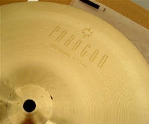 Chimbal Sabian Paragon Traditional 14
