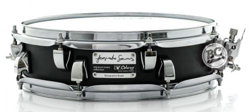 Caixa Odery Signature Jorginho Gomes 13x4 Black Steel Shell Piccolo com Aros PowerHoop 2.3mm