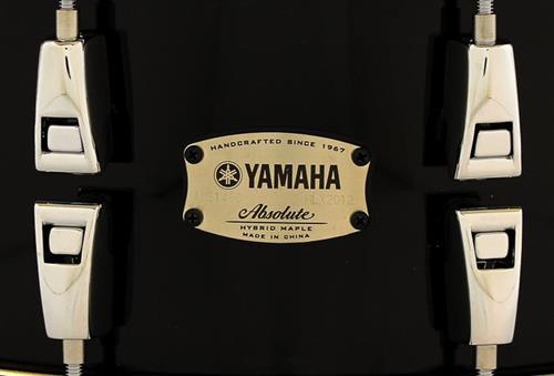 Caixa Yamaha Absolute Hybrid Solid Black Lacquer 14x6