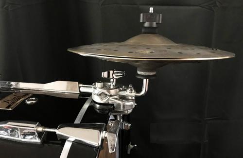 Máquina de Chimbal Remota Pearl CLA-130 para fixar no aro do bumbo