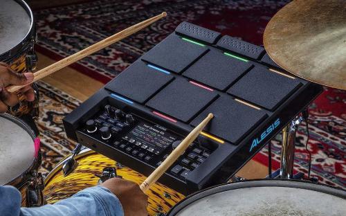 Pad de Efeitos Alesis Strike Multi Pad, Sampler, Percussão