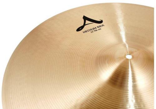 A Zildjian Medium Rides