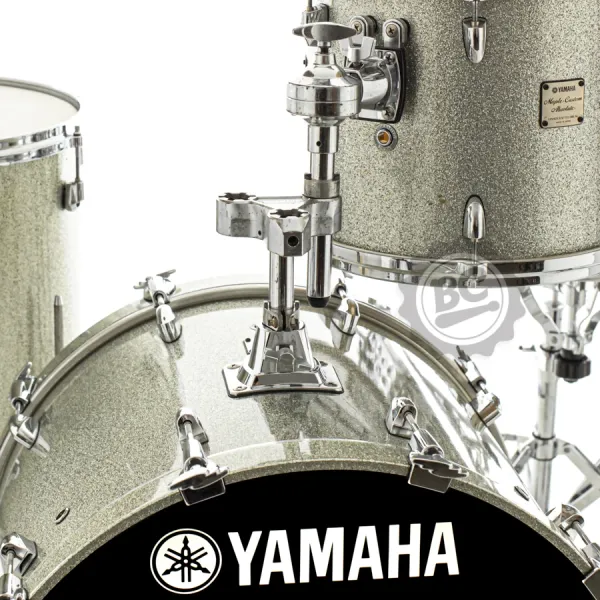 Bateria Yamaha Maple Custom Absolute Silver