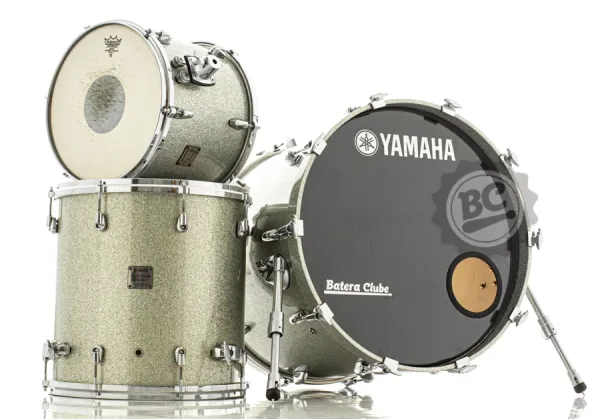 Bateria Yamaha Maple Custom Absolute Silver