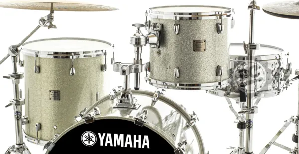 Bateria Yamaha Maple Custom Absolute Silver