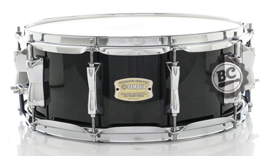 Caixa Yamaha Stage Custom Raven Black Lacquer 14x5,5